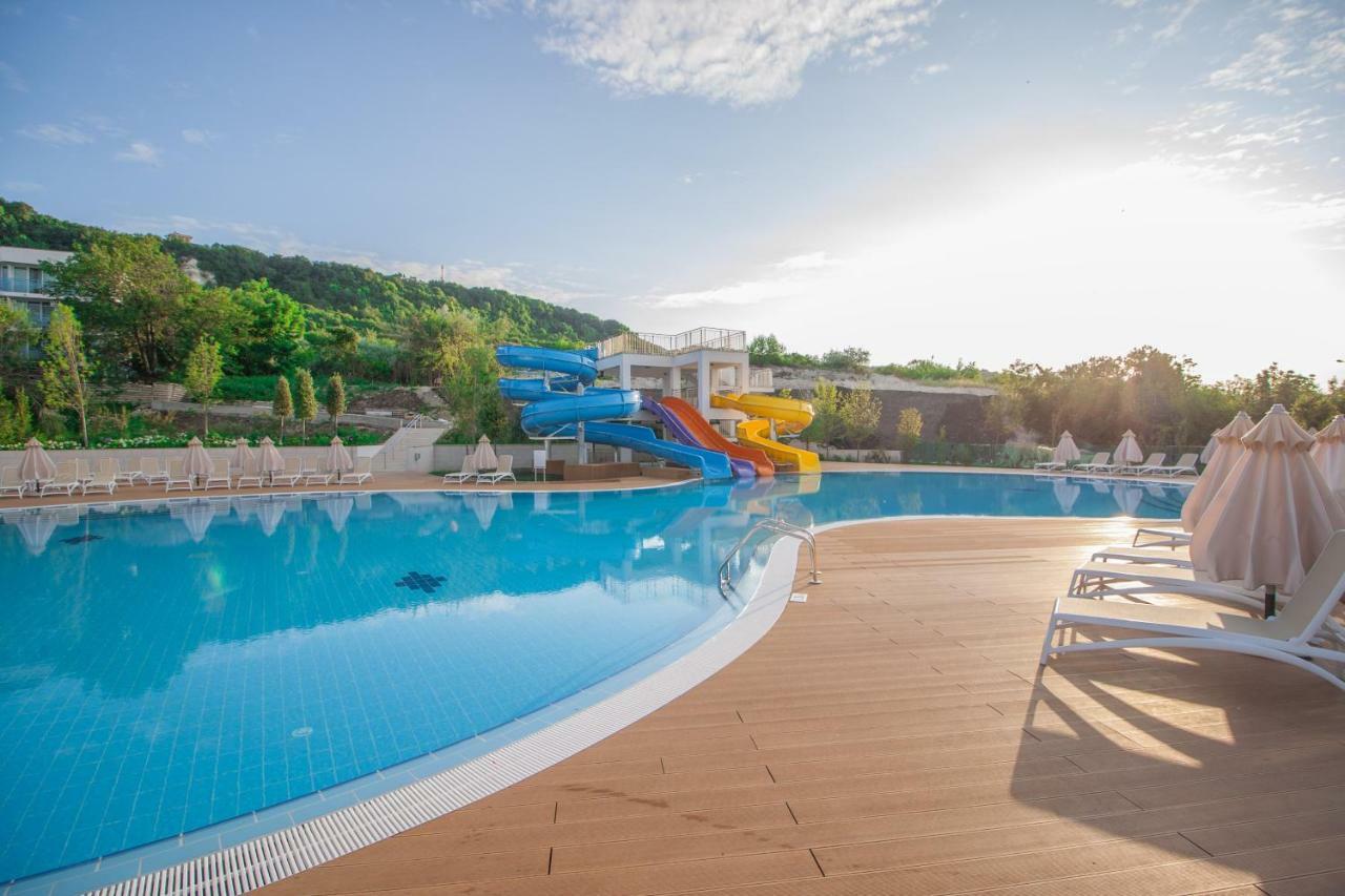 White Lagoon Resort Kavarna Bagian luar foto